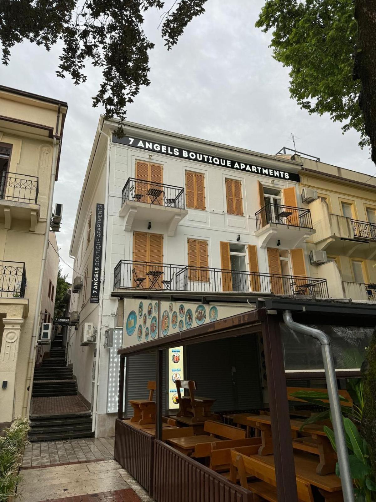 Boutique Apartments "7 Angels" 茨里克韦尼察 外观 照片