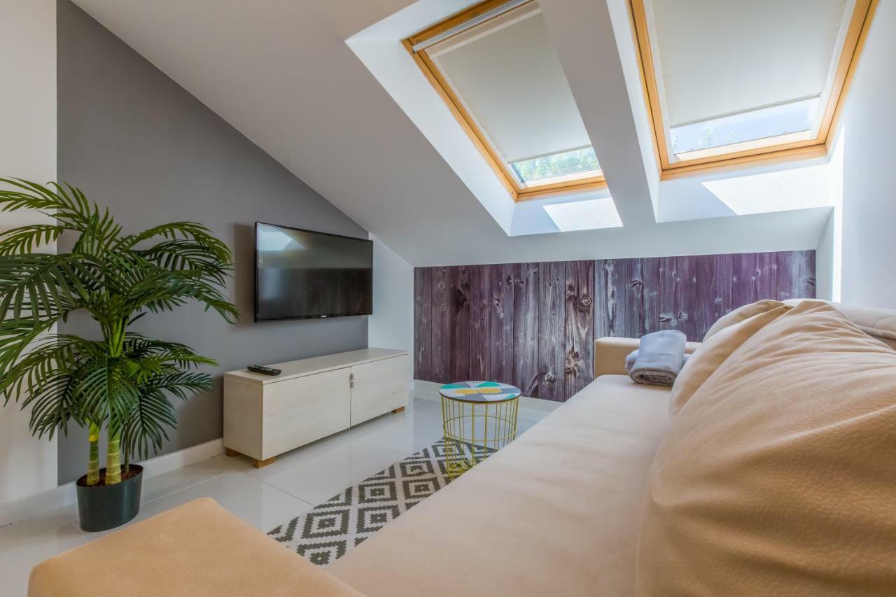 Boutique Apartments "7 Angels" 茨里克韦尼察 外观 照片