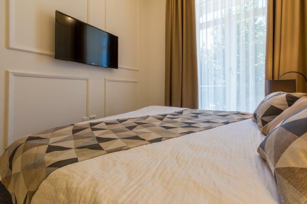 Boutique Apartments "7 Angels" 茨里克韦尼察 外观 照片
