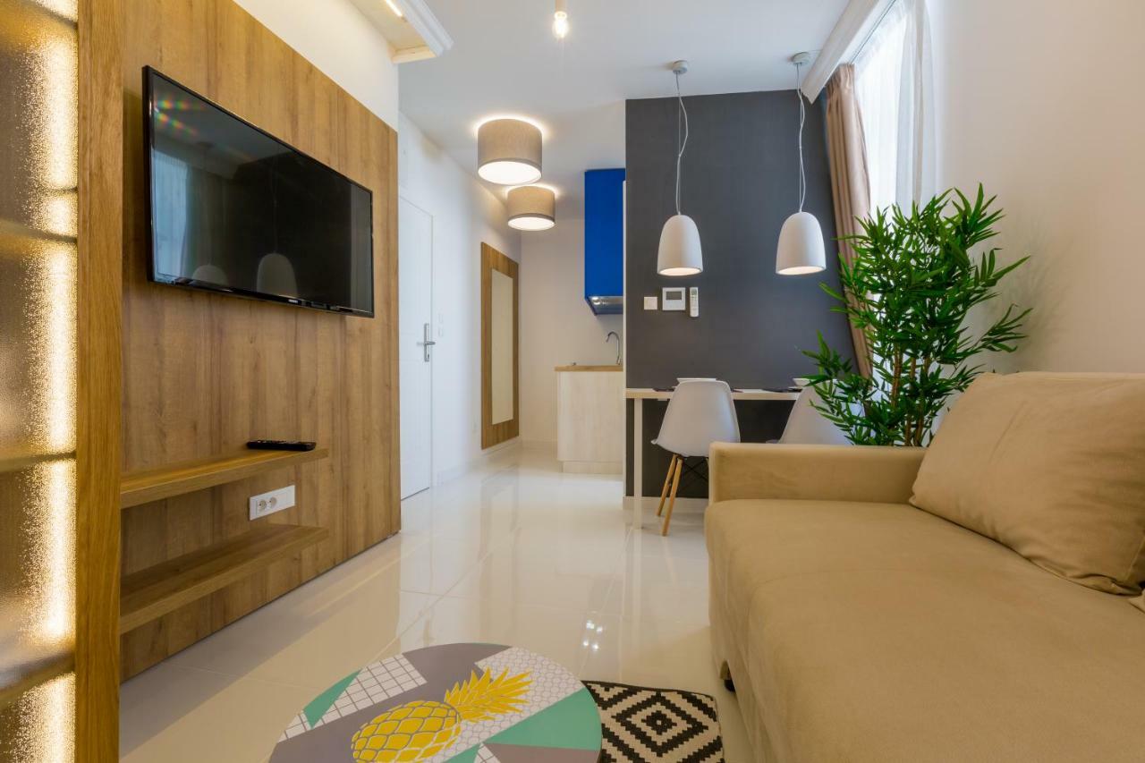 Boutique Apartments "7 Angels" 茨里克韦尼察 外观 照片