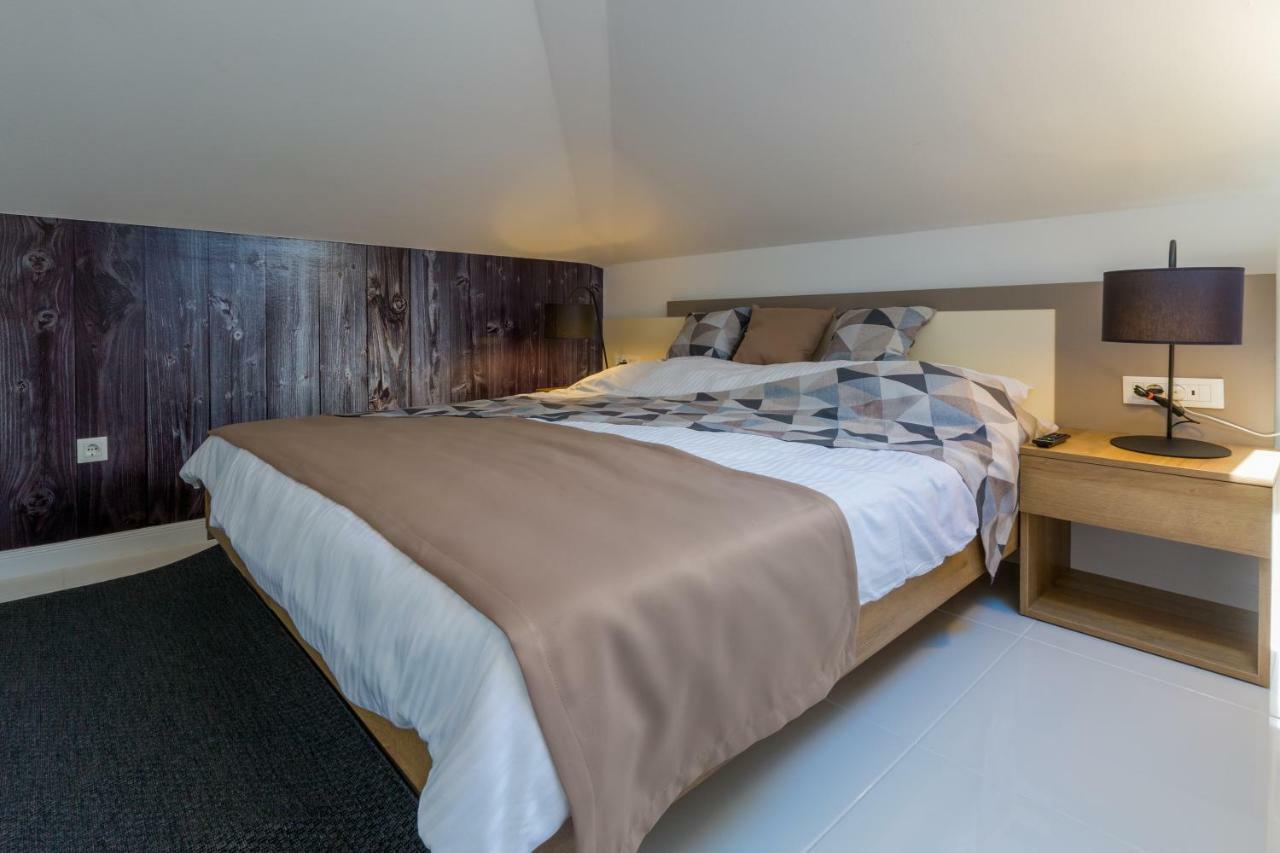 Boutique Apartments "7 Angels" 茨里克韦尼察 外观 照片