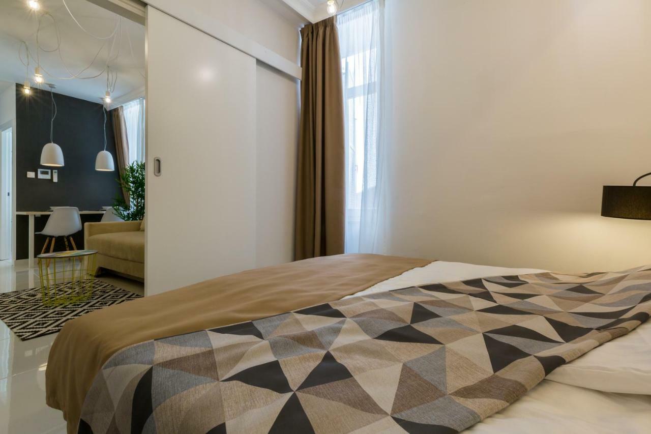Boutique Apartments "7 Angels" 茨里克韦尼察 外观 照片